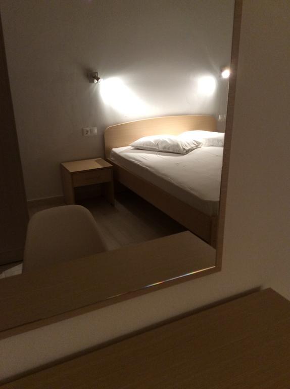Elena Rooms Plakias Bilik gambar