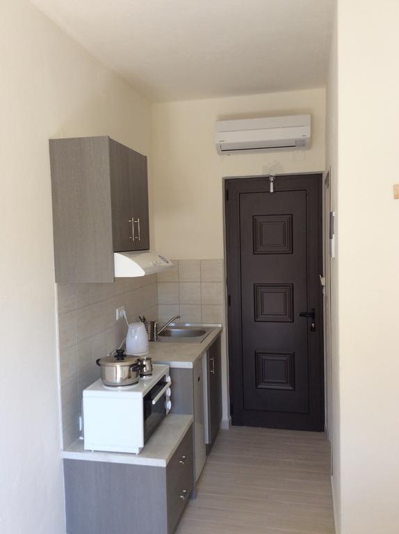Elena Rooms Plakias Bilik gambar